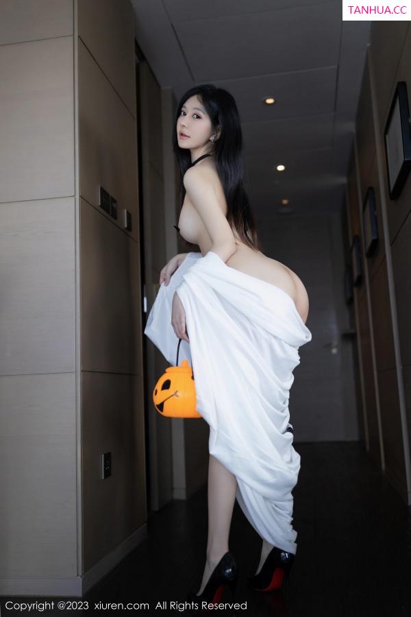   [XiuRen]高清写真图 2023.11.10 No.7649 幼幼 黑丝美腿第79张图片